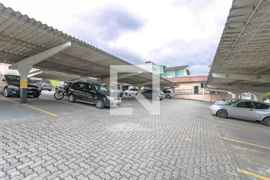 Área Comum - Estacionamento de apartamento para alugar com 3 quartos, 76m² em Alto Ipiranga, Mogi das Cruzes