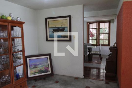 Sala de casa à venda com 4 quartos, 493m² em Jacarepaguá, Rio de Janeiro