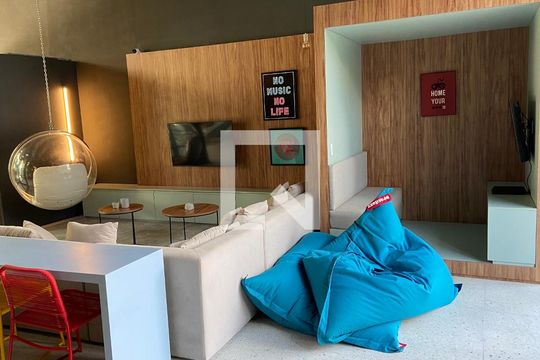 Área comum de kitnet/studio para alugar com 1 quarto, 27m² em Pinheiros, São Paulo