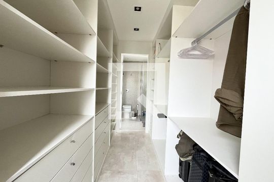 Closet da suíte de apartamento à venda com 1 quarto, 100m² em Vila Clementino, São Paulo