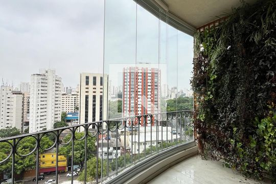 Varanda de apartamento à venda com 1 quarto, 100m² em Vila Clementino, São Paulo