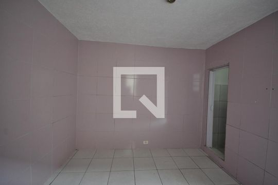 Sala/Quarto de casa para alugar com 1 quarto, 30m² em Vila Medeiros, São Paulo