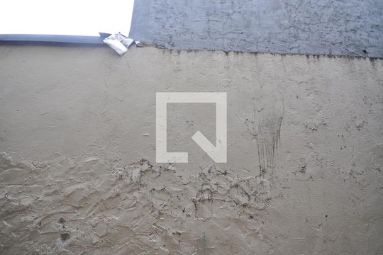 Vista da Sala/Quarto de casa para alugar com 1 quarto, 30m² em Vila Medeiros, São Paulo