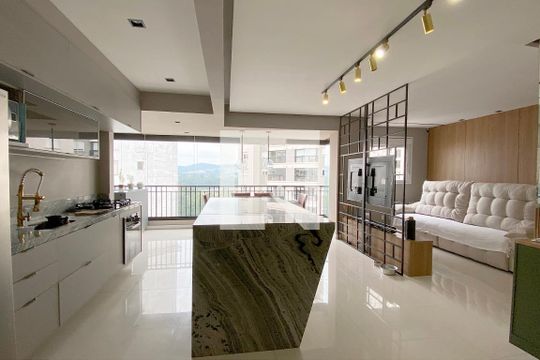 Apartamento à venda com 2 quartos, 91m² em Alphaville Empresarial, Barueri
