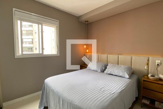 Suíte 1 de apartamento à venda com 2 quartos, 91m² em Alphaville Empresarial, Barueri