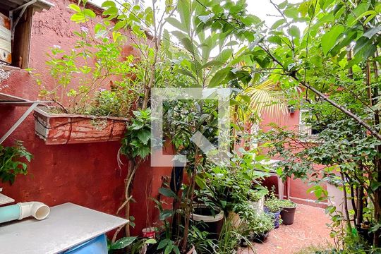 Área externa de casa à venda com 2 quartos, 88m² em Vila Regente Feijó, São Paulo