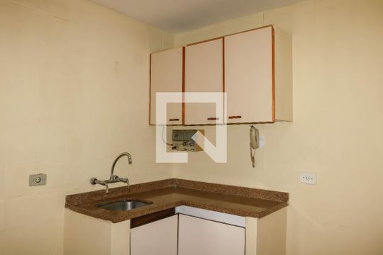 Cozinha de apartamento para alugar com 2 quartos, 70m² em Cachambi, Rio de Janeiro