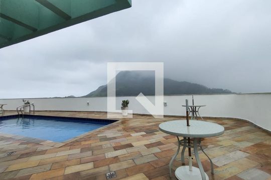 Piscina de apartamento à venda com 2 quartos, 68m² em Recreio dos Bandeirantes, Rio de Janeiro