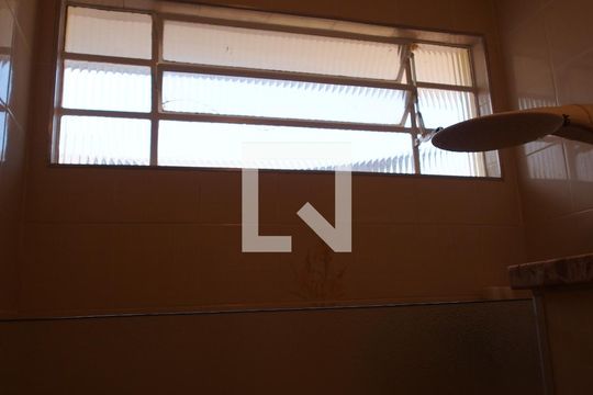 Banheiro/Lavabo de casa à venda com 2 quartos, 170m² em Vila Hortolandia, Jundiaí