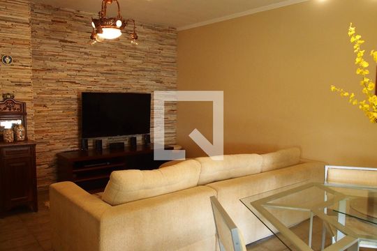 Sala de casa à venda com 2 quartos, 170m² em Vila Hortolandia, Jundiaí