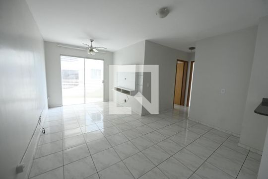 Apartamento para alugar com 2 quartos, 62m² em Vila Brasilia, Goiânia