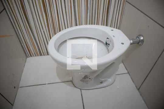 Banheiro 2 de casa para alugar com 1 quarto, 40m² em Vila Isolina Mazzei, São Paulo