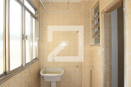 Área de Serviço de apartamento para alugar com 3 quartos, 65m² em Pilares, Rio de Janeiro