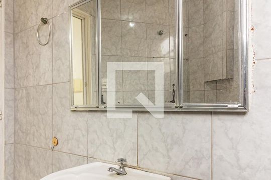 Banheiro - Pia de apartamento para alugar com 1 quarto, 49m² em Centro Histórico de São Paulo, São Paulo