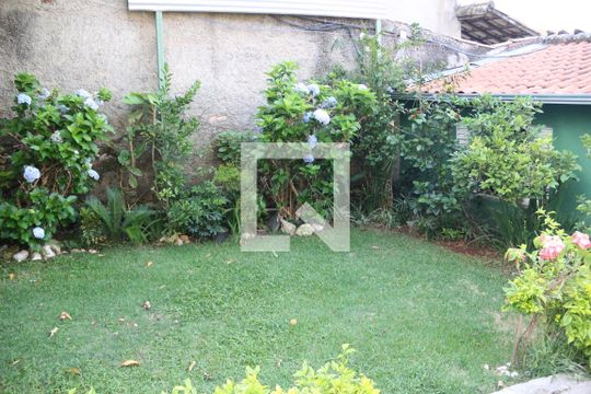 Jardim de casa à venda com 3 quartos, 173m² em Pindorama, Belo Horizonte