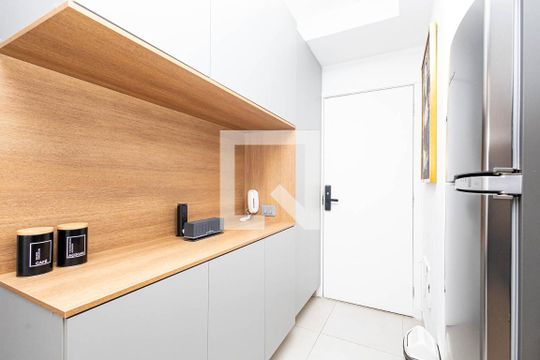 Cozinha de kitnet/studio à venda com 1 quarto, 35m² em Consolação, São Paulo