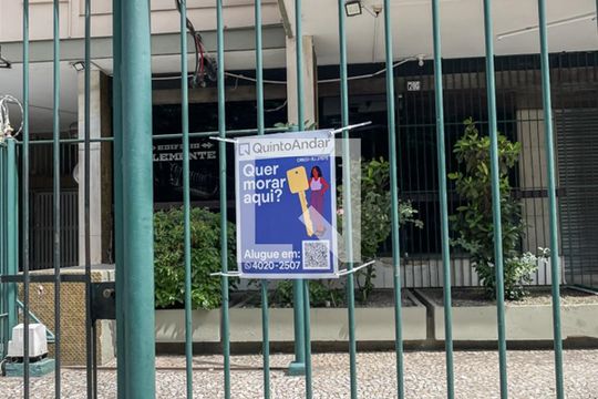 PLACA de apartamento para alugar com 2 quartos, 50m² em Maracanã, Rio de Janeiro