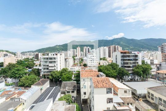 Vista de apartamento para alugar com 2 quartos, 50m² em Maracanã, Rio de Janeiro