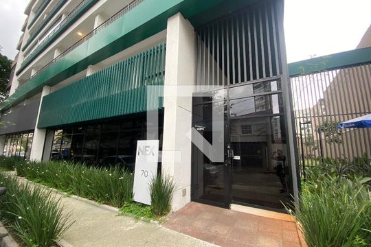 Fachada de apartamento para alugar com 1 quarto, 26m² em Sumaré, São Paulo