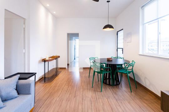 Casa para alugar com 3 quartos, 101m² em Botafogo, Rio de Janeiro