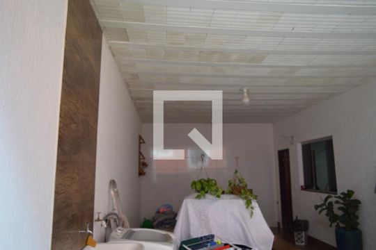 Área Externa de casa à venda com 2 quartos, 240m² em Tropical, Contagem