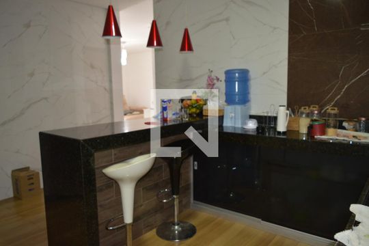 Cozinha de casa à venda com 2 quartos, 240m² em Tropical, Contagem