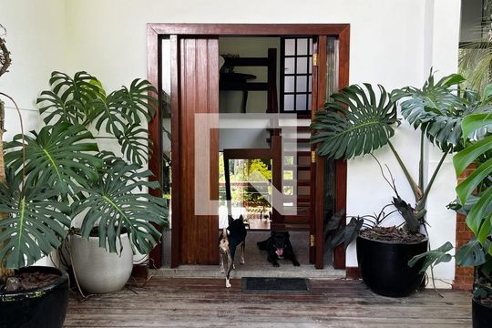 Casa à venda com 4 quartos, 500m² em Itanhangá, Rio de Janeiro