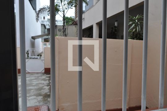 Casa para alugar com 1 quarto, 70m² em Higienópolis, Rio de Janeiro
