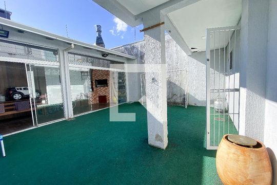 Área comum de casa para alugar com 4 quartos, 240m² em Harmonia, Canoas