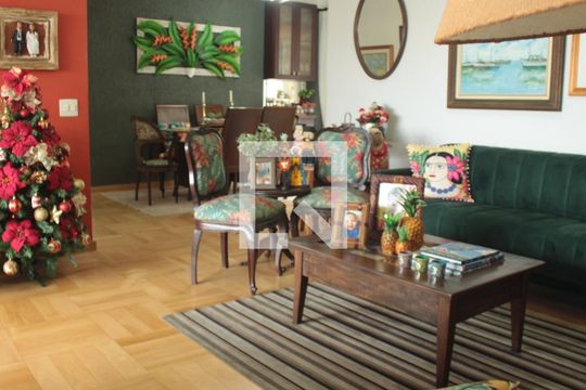 Sala de apartamento à venda com 4 quartos, 148m² em Vila Suzana, São Paulo