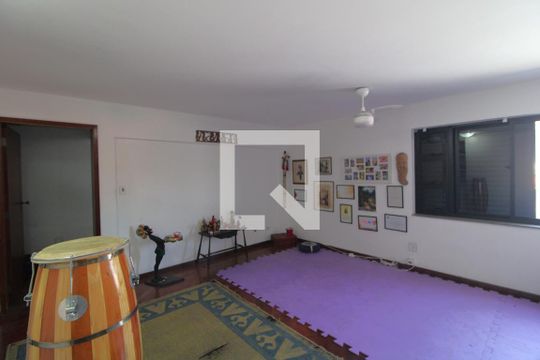 Suíte 1 de casa de condomínio à venda com 4 quartos, 350m² em Jardim Los Angeles, São Paulo