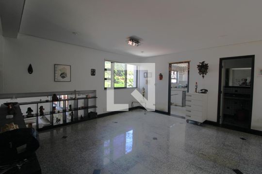 Sala 2 de casa de condomínio à venda com 4 quartos, 350m² em Jardim Los Angeles, São Paulo