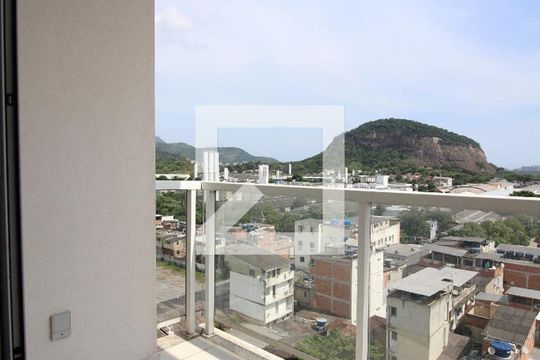 Varanda de apartamento à venda com 3 quartos, 70m² em Anil, Rio de Janeiro