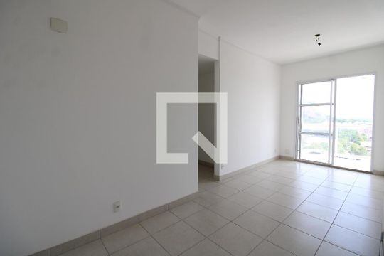 Sala de apartamento à venda com 3 quartos, 70m² em Anil, Rio de Janeiro