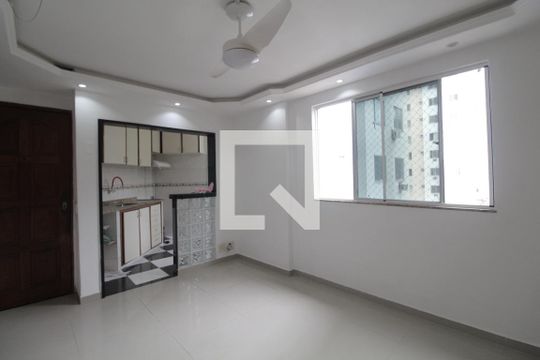 Apartamento para alugar com 2 quartos, 58m² em Curicica, Rio de Janeiro