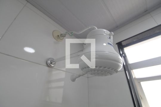 Banheiro Social de apartamento para alugar com 2 quartos, 58m² em Curicica, Rio de Janeiro