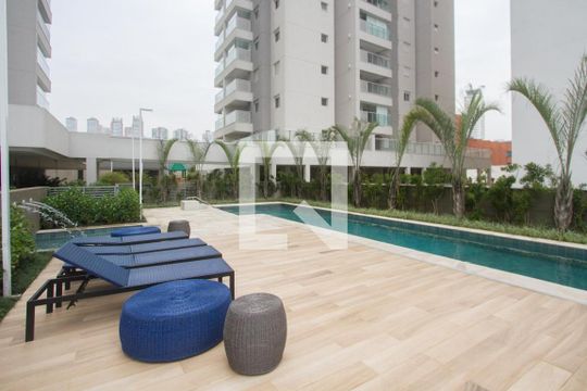 Área comum de apartamento para alugar com 2 quartos, 64m² em Jardim Caravelas, São Paulo