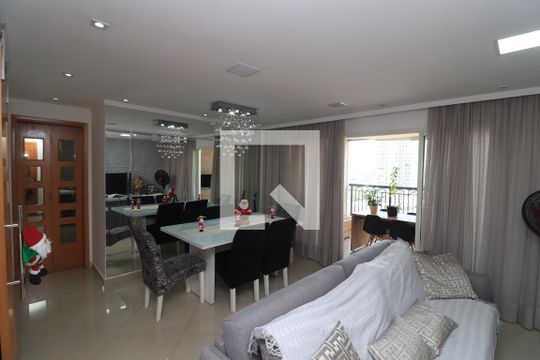 Sala de TV de apartamento à venda com 3 quartos, 96m² em Vila Gomes Cardim, São Paulo