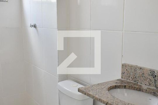Banheiro da Suíte 2 de casa para alugar com 2 quartos, 116m² em Campo Grande, Rio de Janeiro