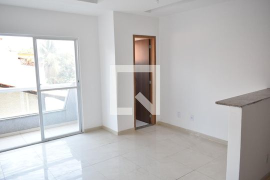 Casa para alugar com 2 quartos, 116m² em Campo Grande, Rio de Janeiro