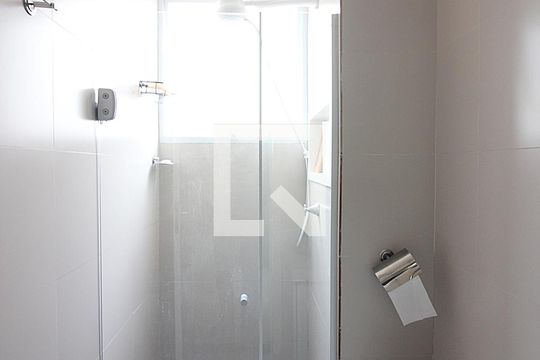Banheiro Social de apartamento à venda com 2 quartos, 40m² em Jardim São Savério, São Bernardo do Campo