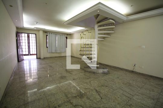 Sala de casa à venda com 4 quartos, 250m² em Jardim da Glória, São Paulo