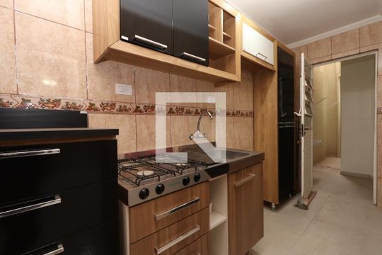 Cozinha Casa 1 de casa à venda com 5 quartos, 160m² em Vila Ivone, São Paulo
