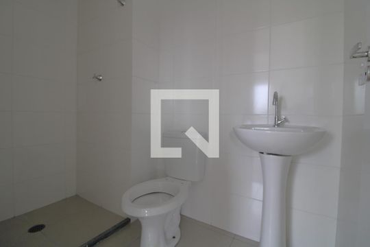 Banheiro de apartamento para alugar com 2 quartos, 40m² em Jardim Prudência, São Paulo