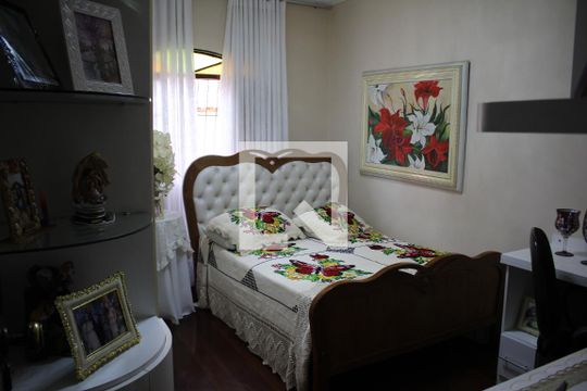 Quarto 1 de casa à venda com 5 quartos, 420m² em Eldorado, Contagem