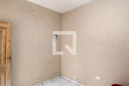 Sala de casa para alugar com 2 quartos, 50m² em Jardim Suzanopolis, Suzano