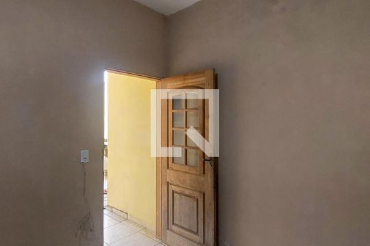 Sala de casa para alugar com 2 quartos, 50m² em Jardim Suzanopolis, Suzano