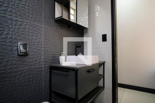 Banheiro  de apartamento para alugar com 1 quarto, 48m² em Barcelona, São Caetano do Sul