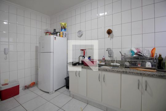 Cozinha de apartamento à venda com 4 quartos, 170m² em Fernão Dias, Belo Horizonte