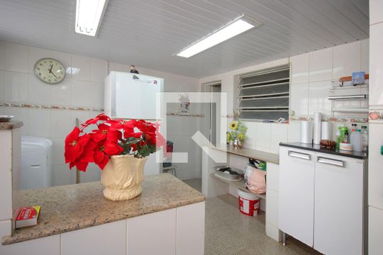 Área de Serviço de casa à venda com 5 quartos, 300m² em Nova Floresta, Belo Horizonte